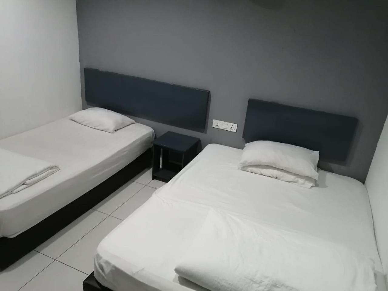 Hotel Rim Global Pj21 Kampong Baharu Sungai Way Dış mekan fotoğraf